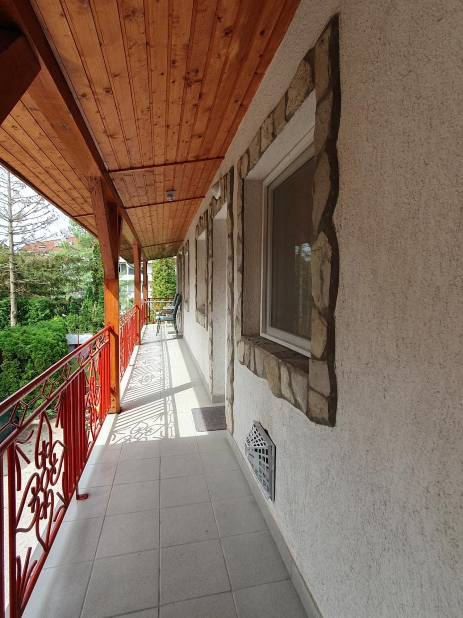Anna Apartman เฮวิซ ภายนอก รูปภาพ
